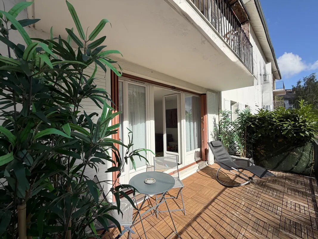 Appartement à vendre, 72m², Le Mesnil-Saint-Denis