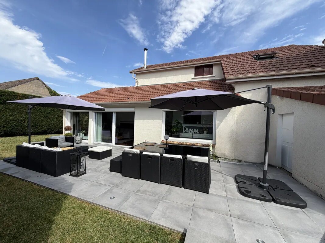 Maison à vendre, 125m², La Verrière