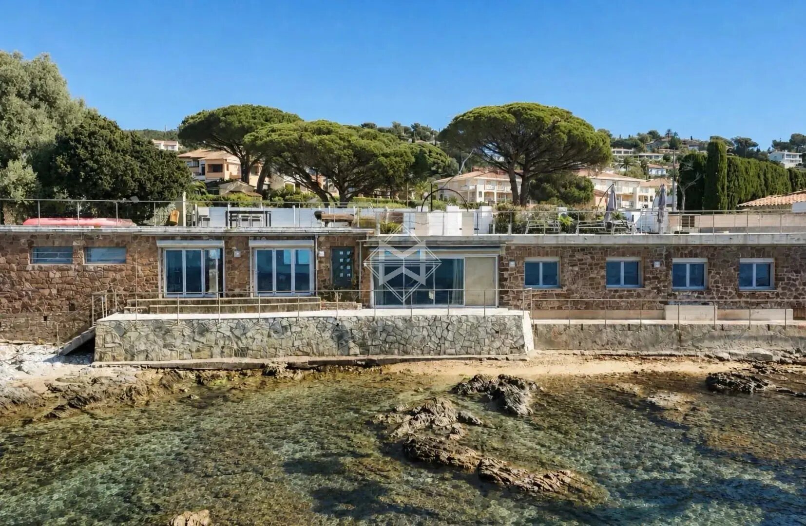 Maison à vendre, 142m², Roquebrune-sur-Argens