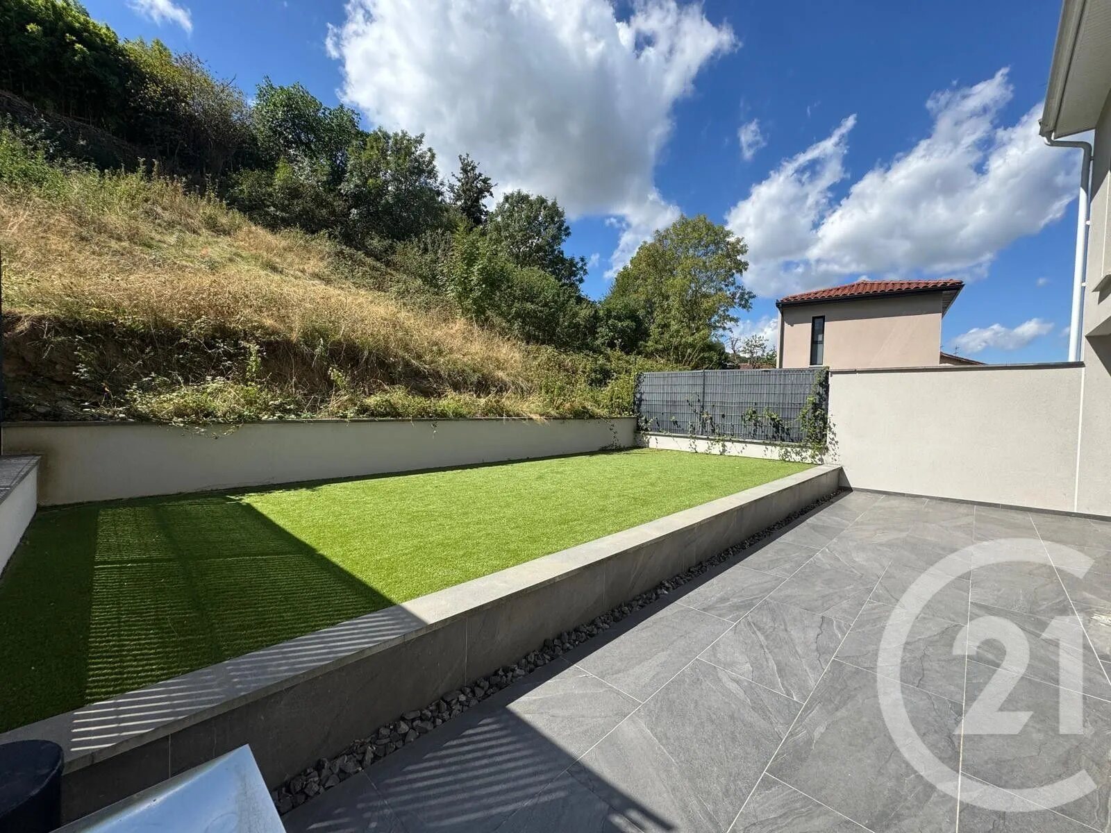 Maison à louer, 111m², Loire-sur-Rhône