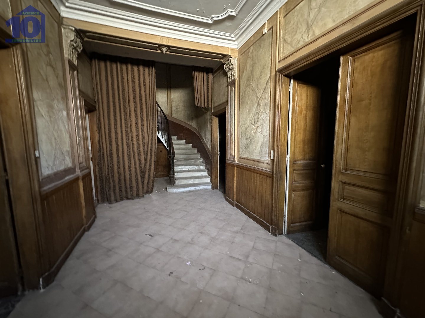 Maison à vendre, 360m², Lespignan
