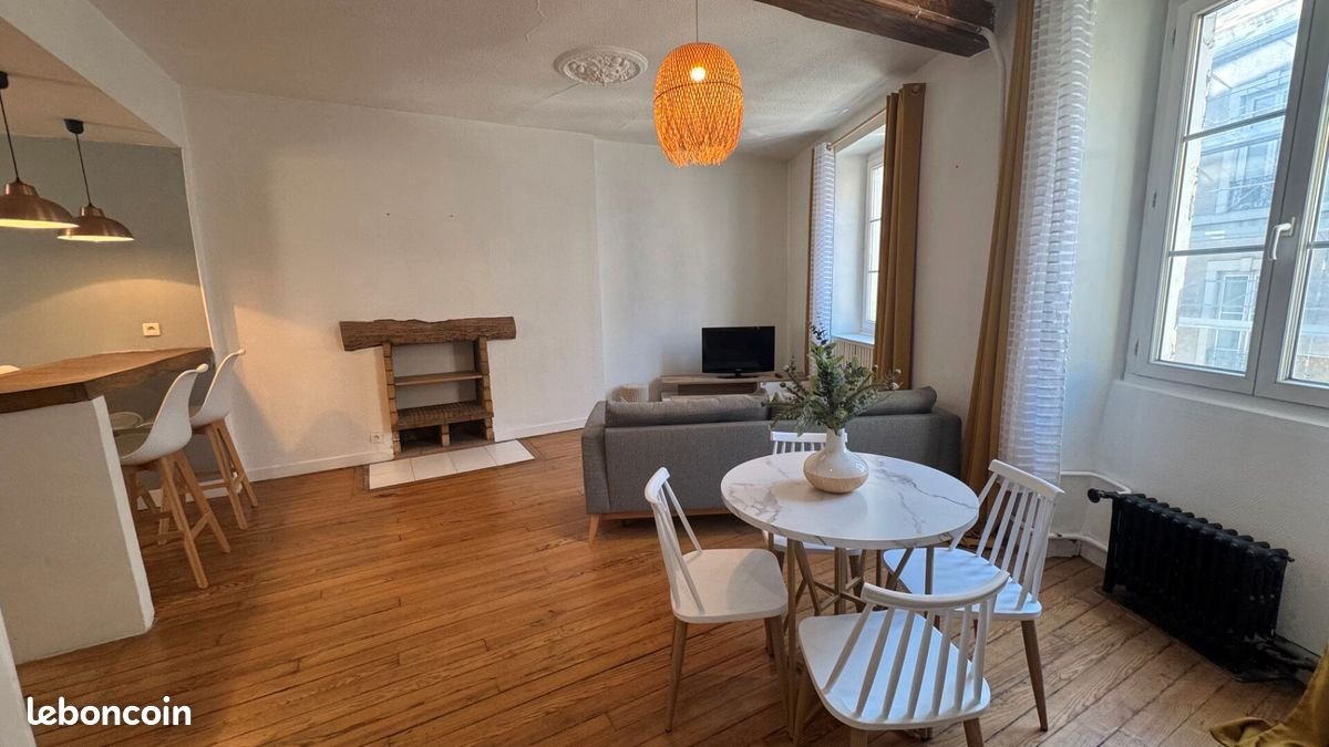 Appartement à louer, 68m², Pau