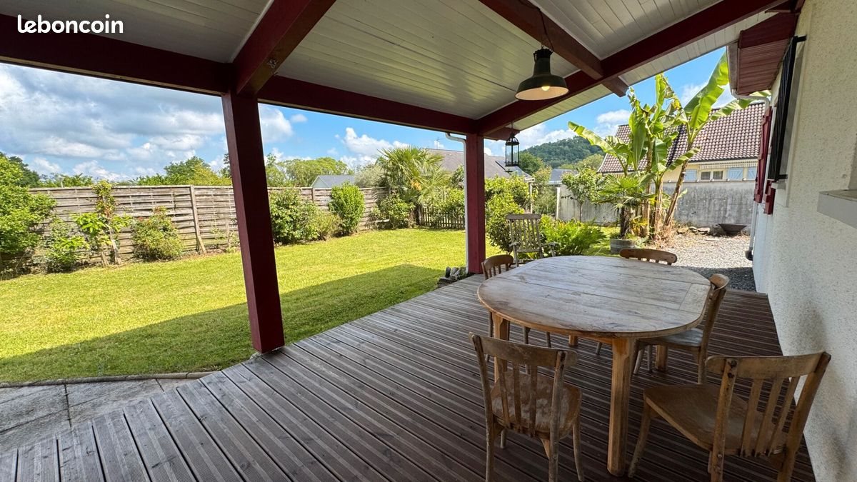 Maison à louer, 121m², Monein