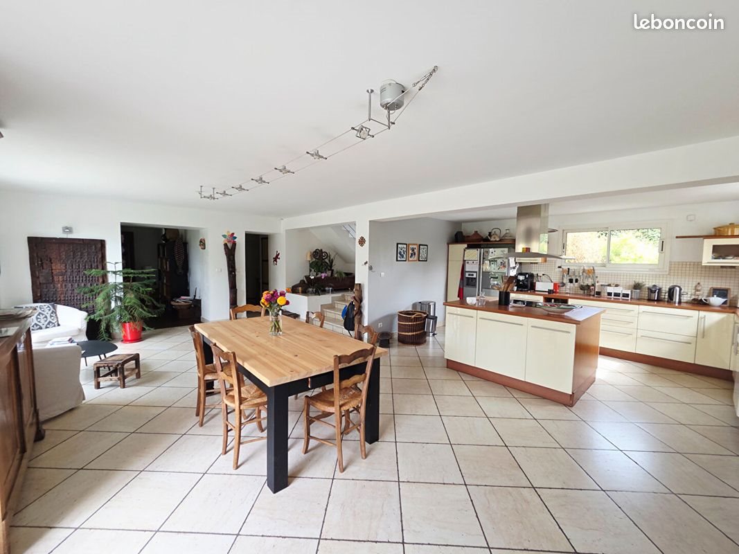 Maison à vendre, 205m², Rouillon