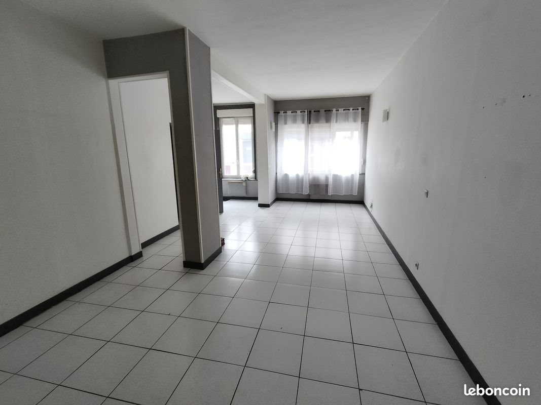 Appartement à louer, 73m², Armentières