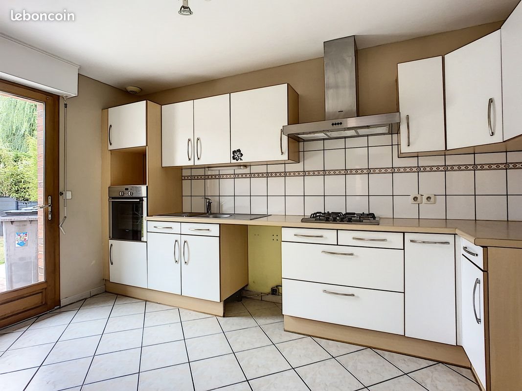 Maison à louer, 101m², Erquinghem-Lys