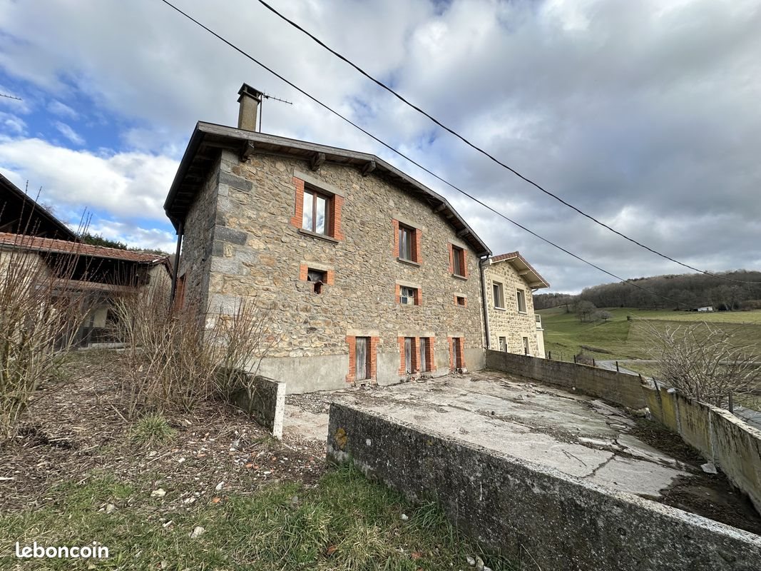 Maison à vendre, 80m², Aveize
