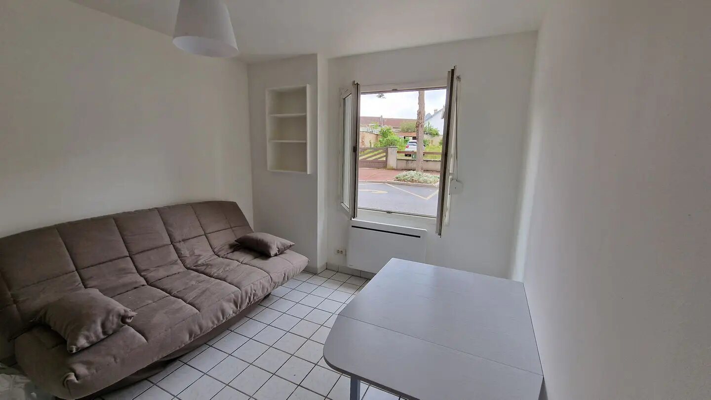 Appartement à louer, 17m², Pont-de-Metz