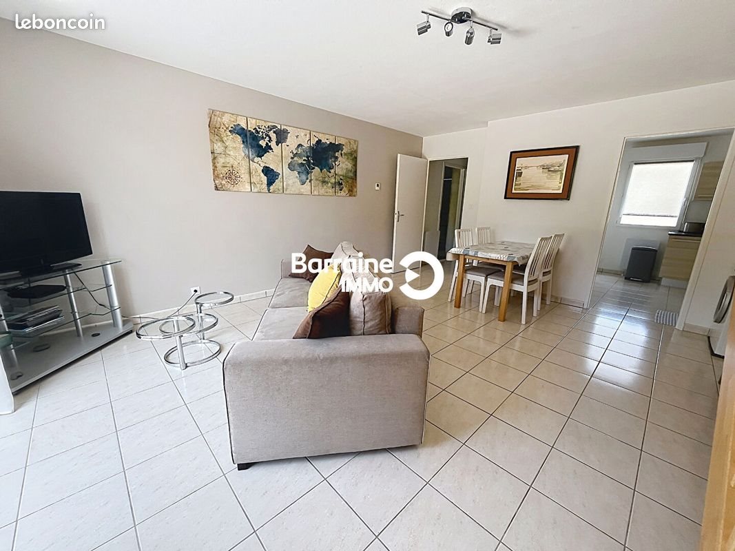 Maison à louer, 71m², Crozon