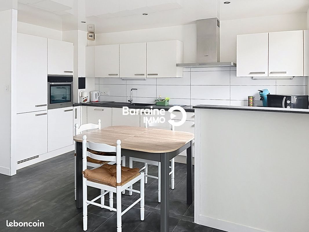 Appartement à louer, 61m², Crozon