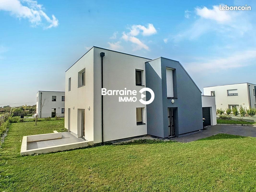 Maison à louer, 118m², Crozon