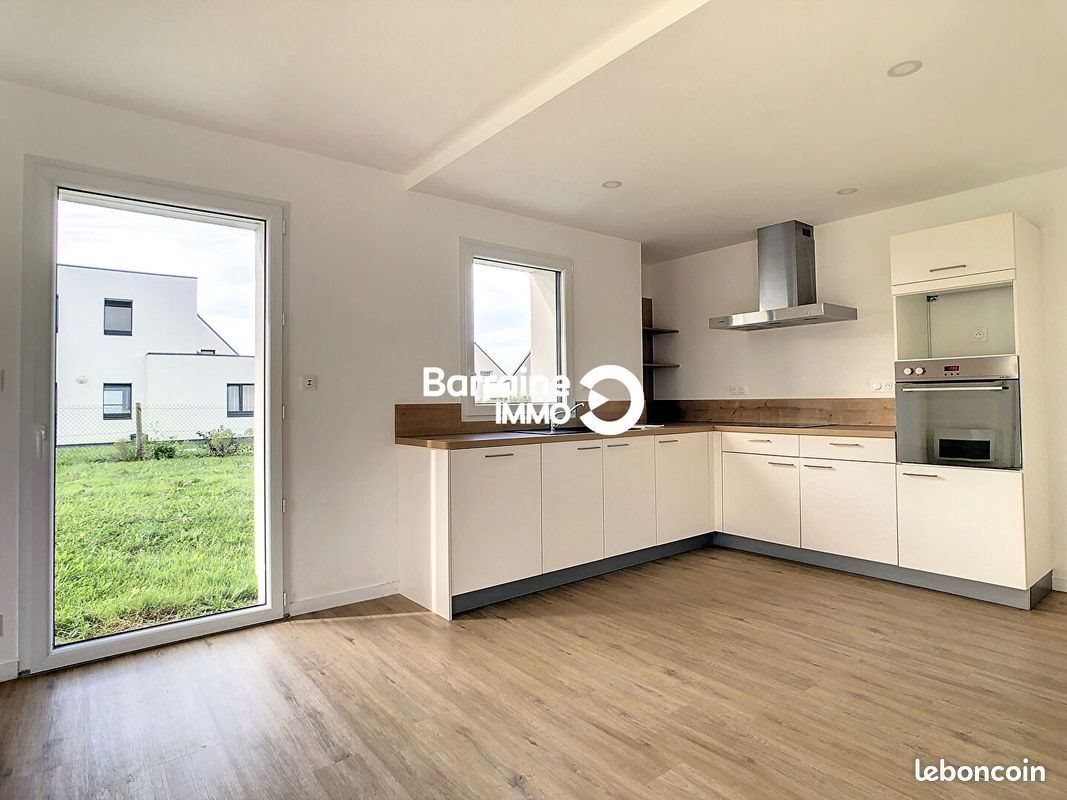 Maison à louer, 118m², Crozon