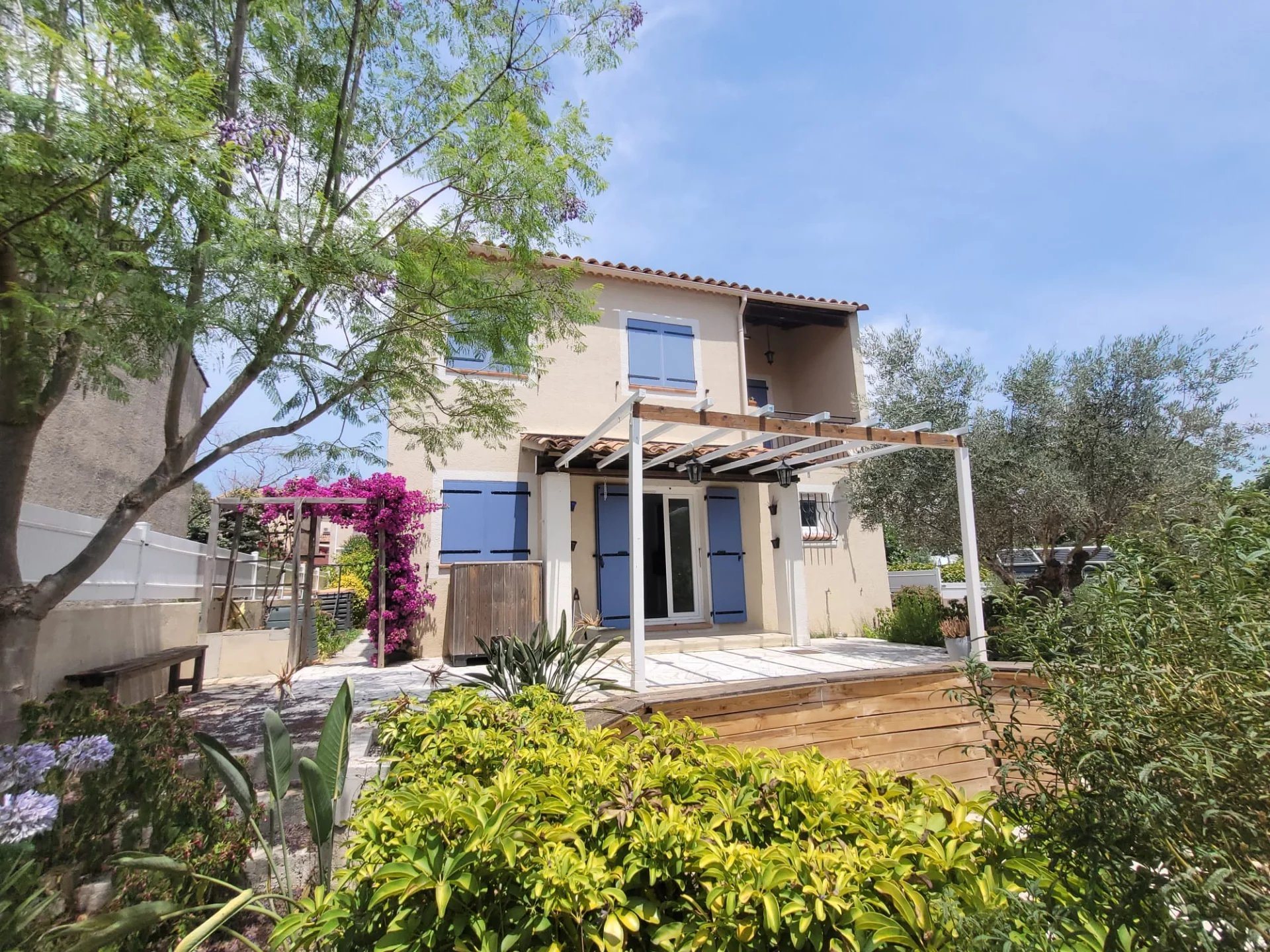 Maison à vendre, 91m², Fréjus