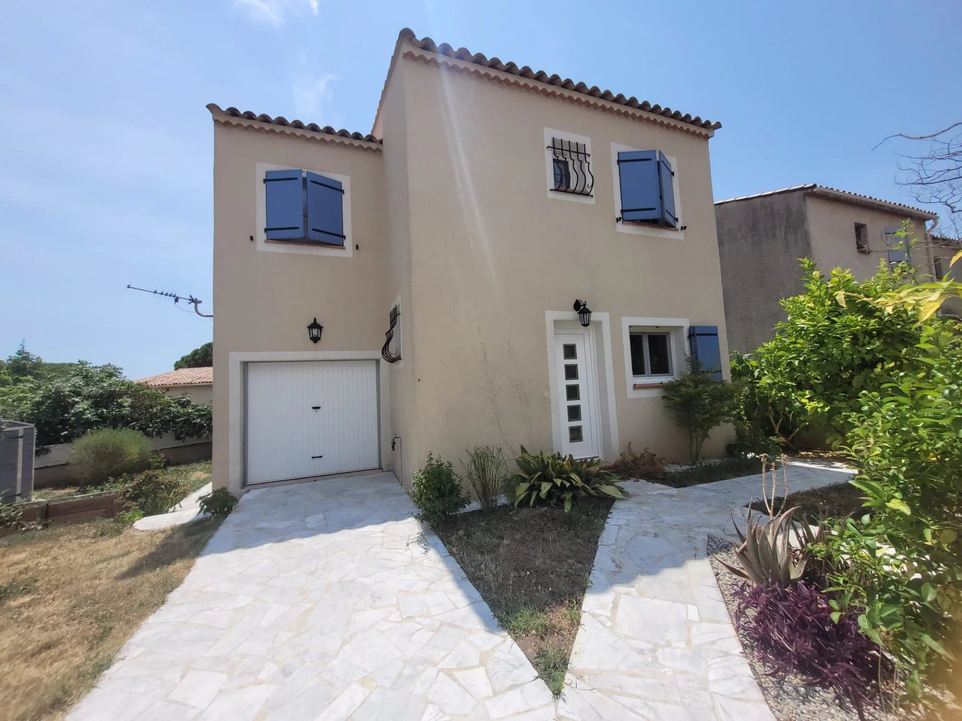 Maison à vendre, 91m², Fréjus