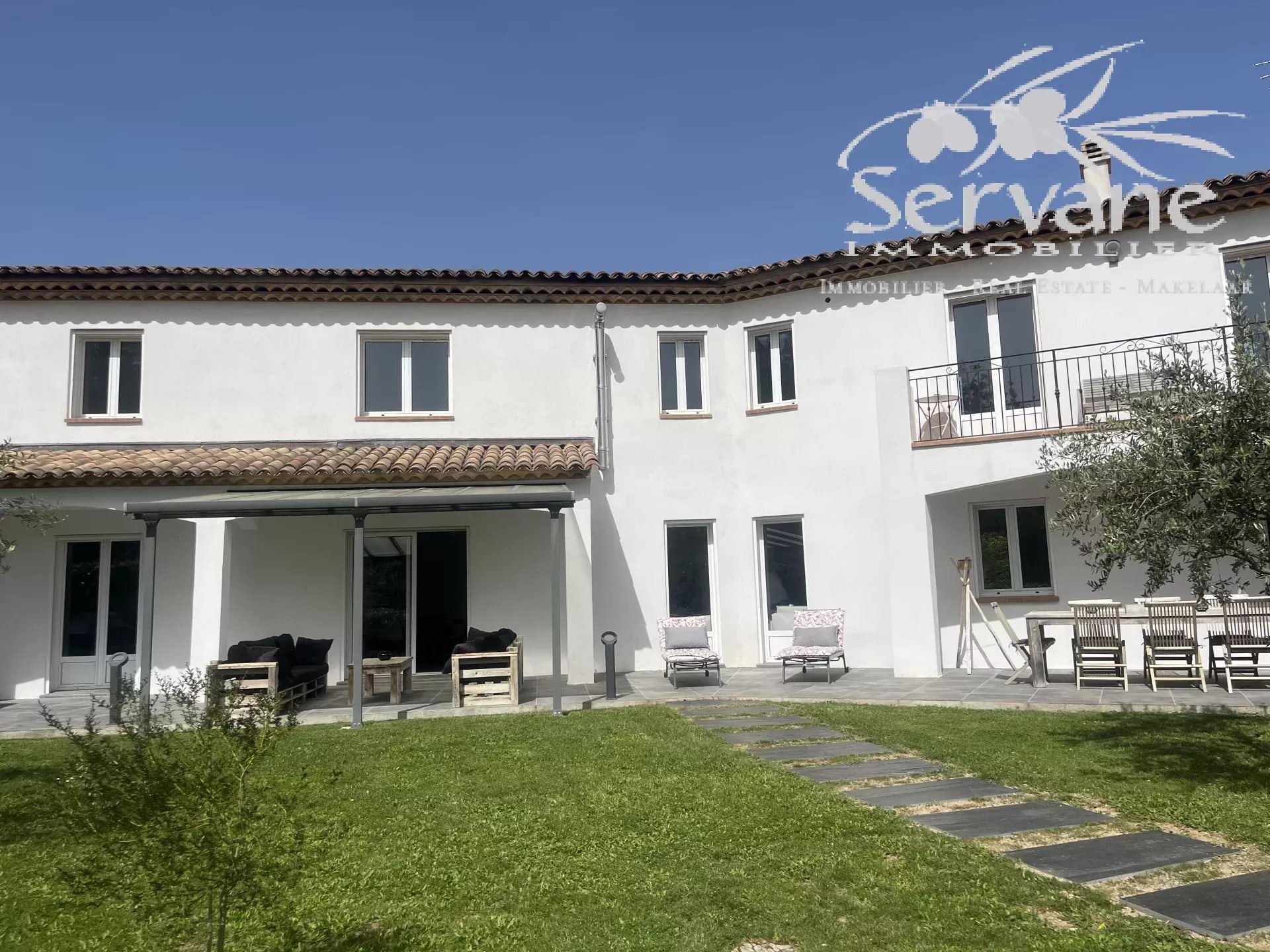 Maison à vendre, 473m², Salernes