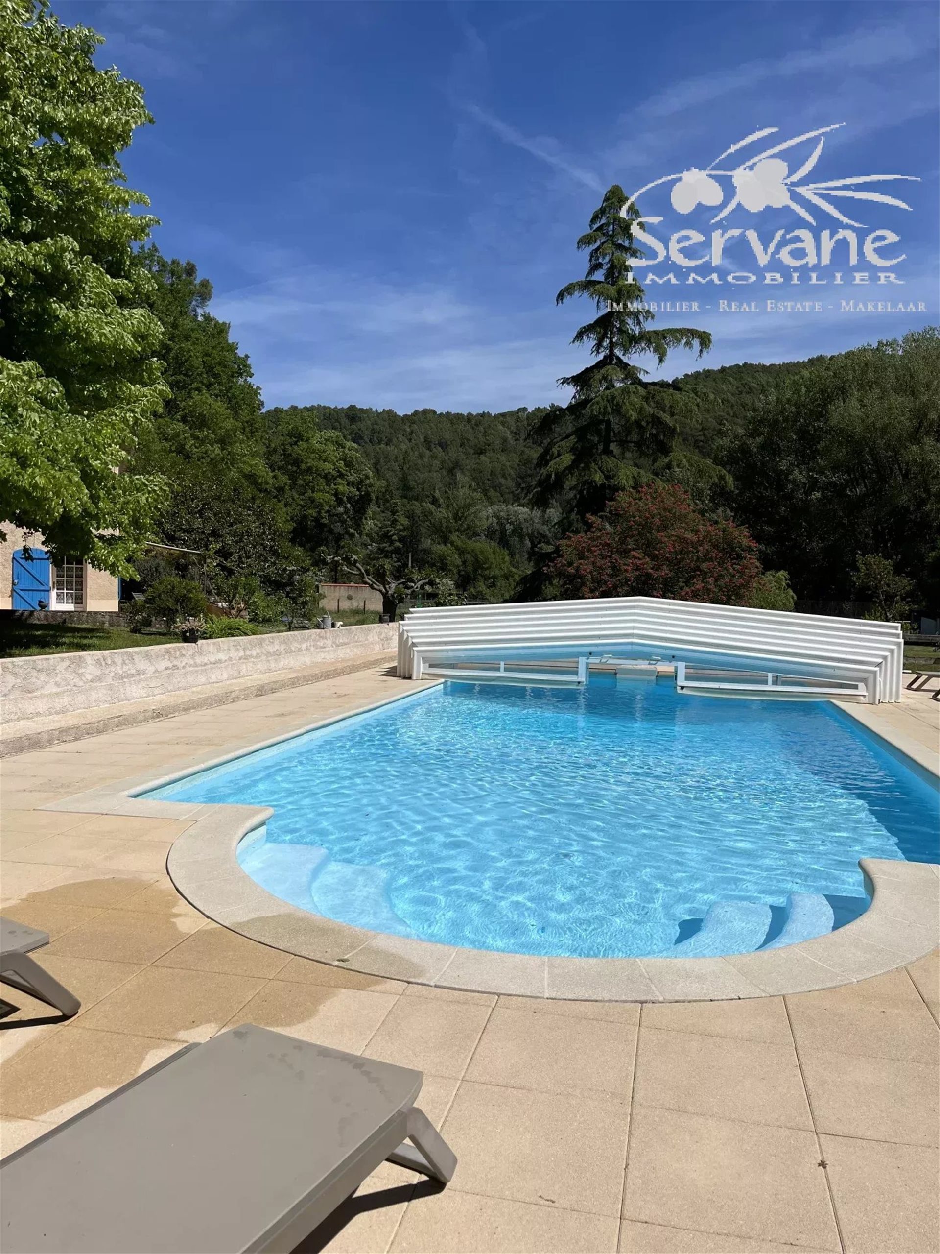 Maison à vendre, 325m², Salernes