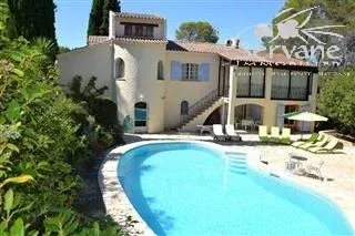 Maison à vendre, 230m², Lorgues