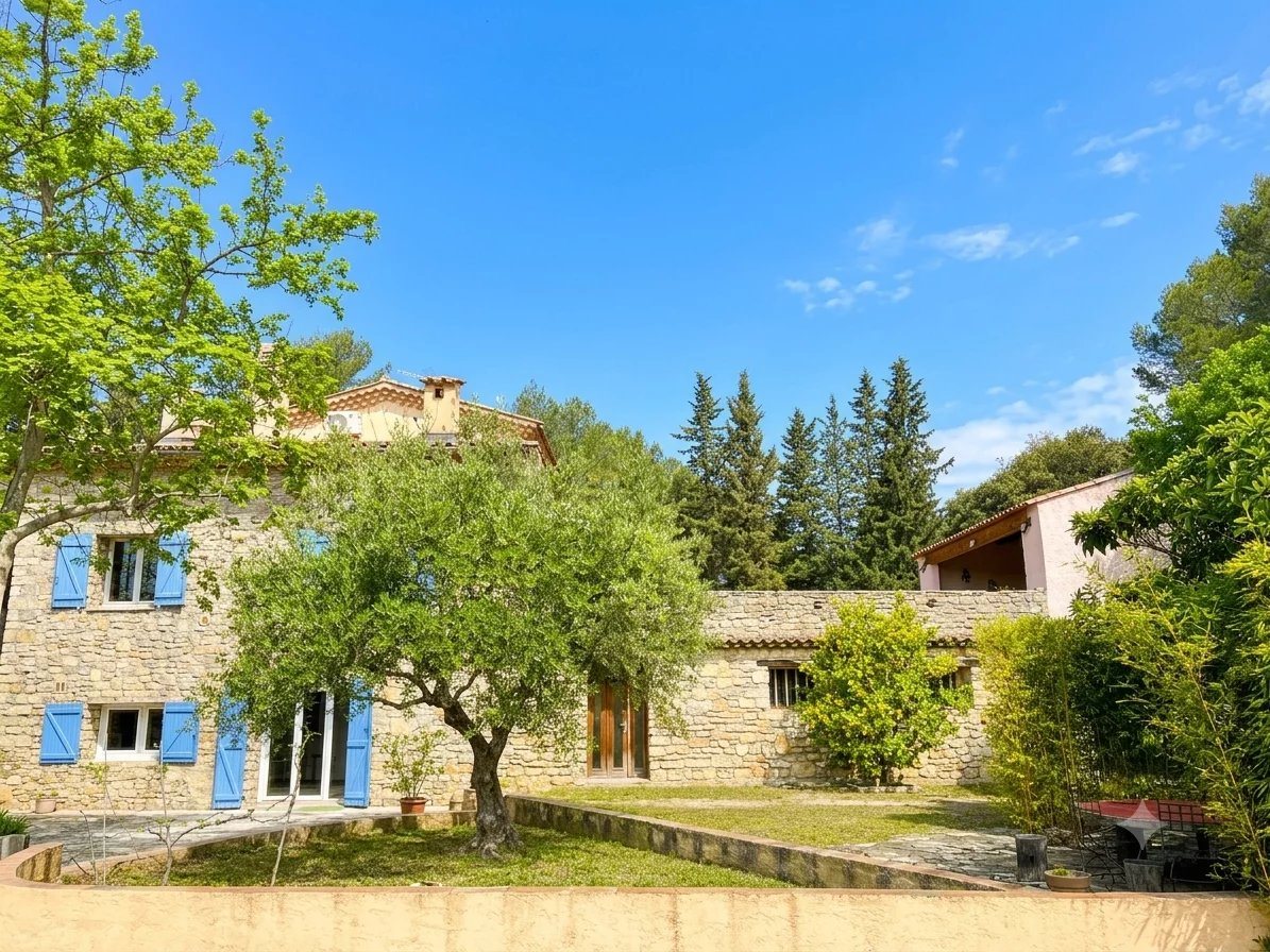 Maison à vendre, 270m², Lorgues