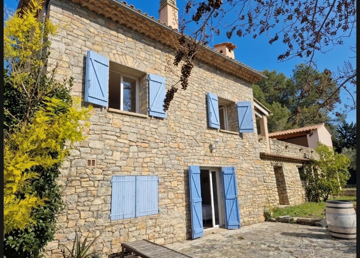 Maison à vendre, 270m², Lorgues