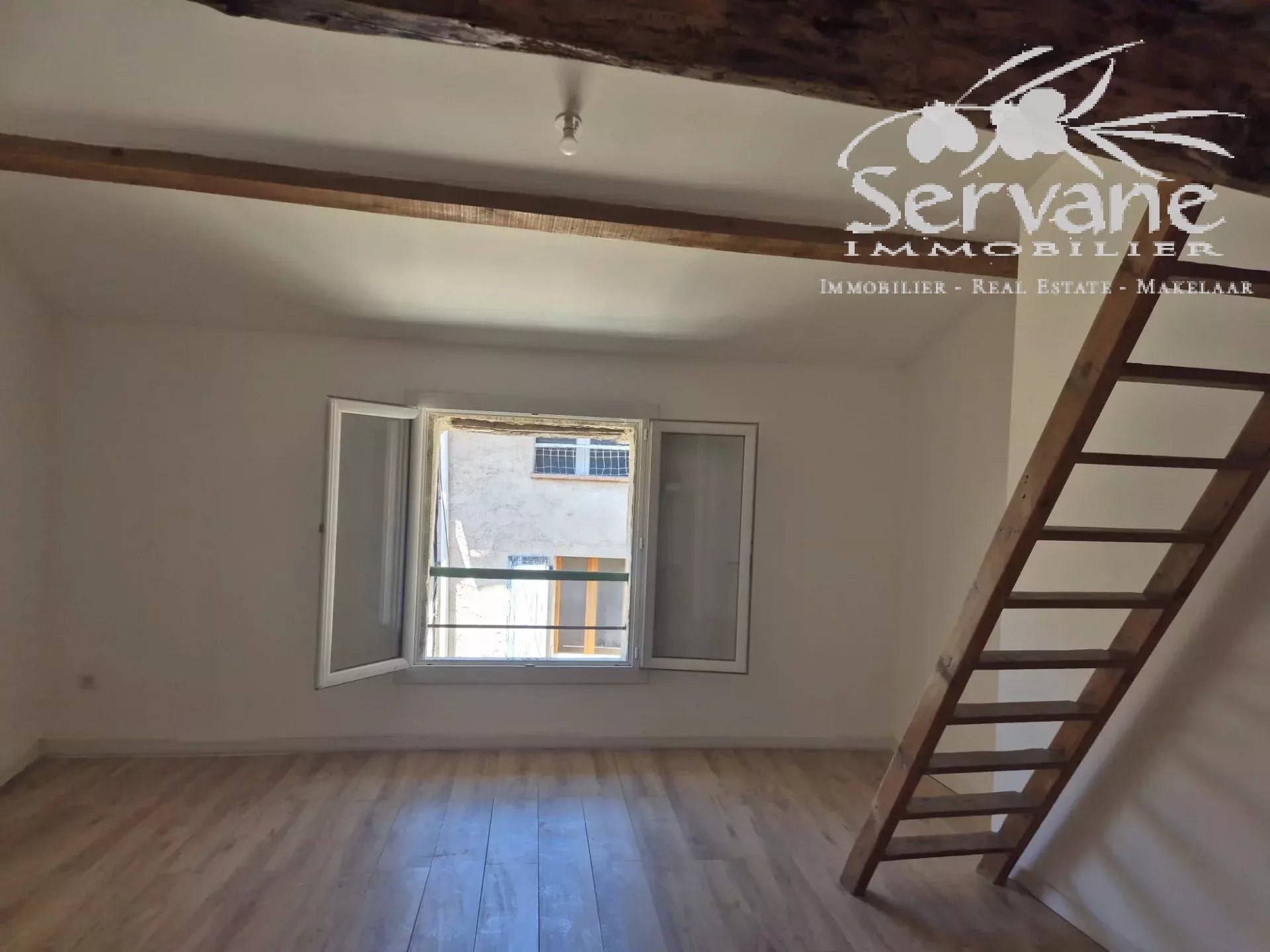 Appartement à vendre, 90m², Cotignac
