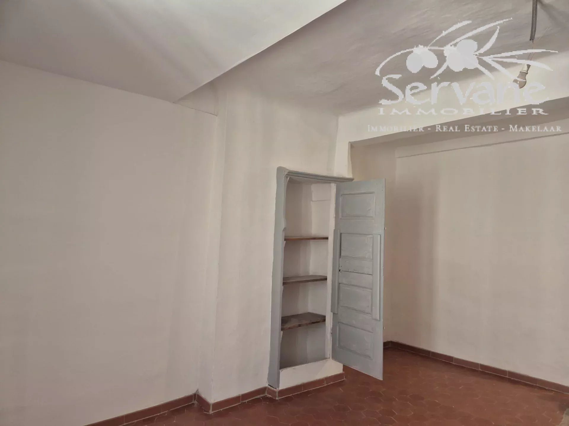 Appartement à vendre, 90m², Cotignac