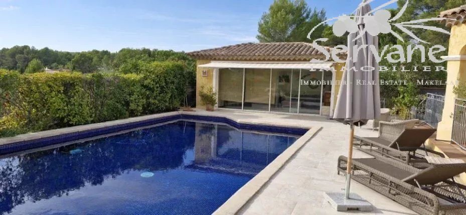 Maison à vendre, 230m², Saint-Antonin-du-Var