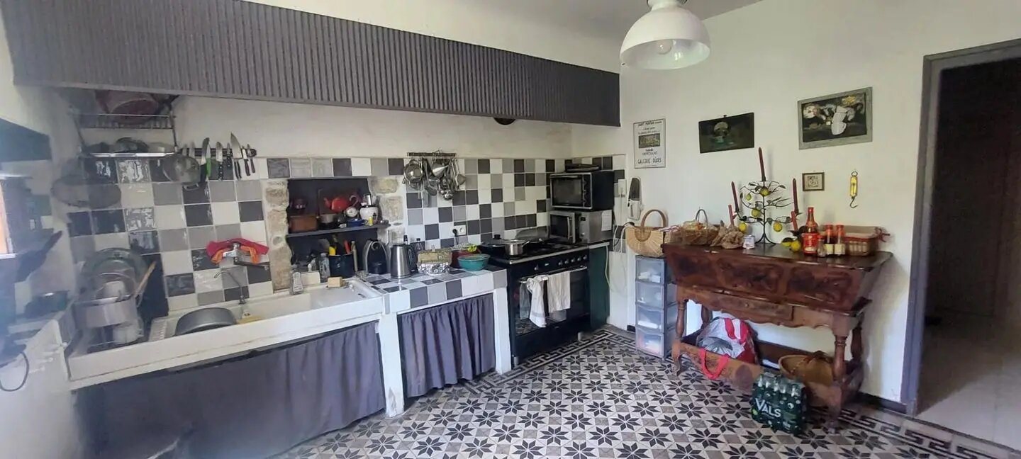Maison à vendre, 266m², Saint-Just-d'Ardèche