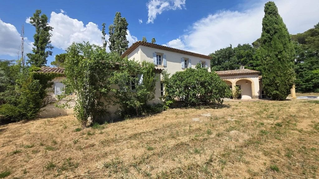 Maison à vendre, 160m², Saint-Cannat