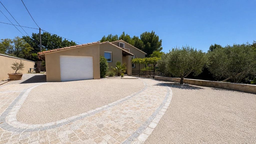 Maison à vendre, 111m², Saint-Cannat