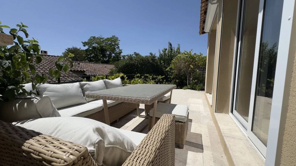 Maison à vendre, 111m², Saint-Cannat