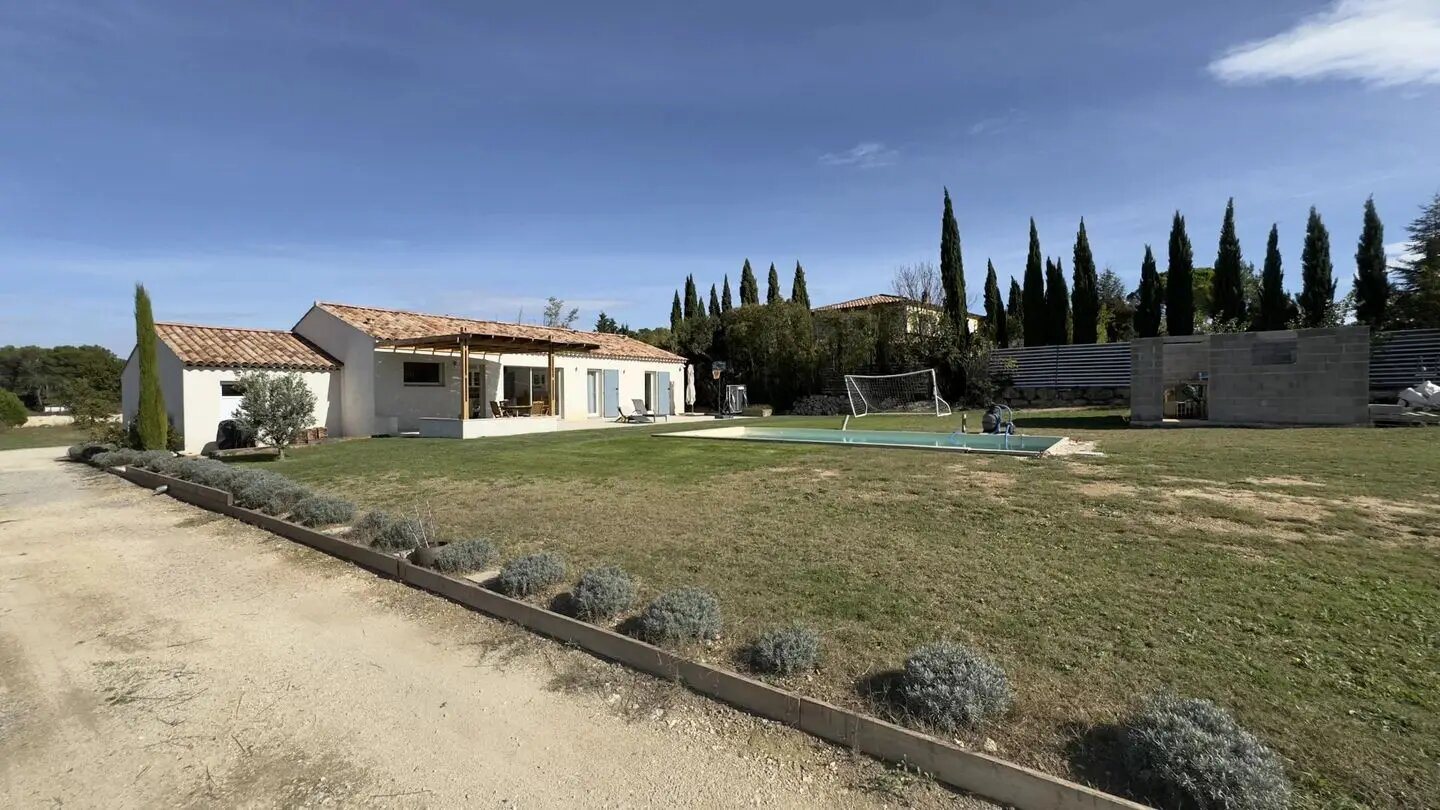 Maison à vendre, 114m², Saint-Cannat