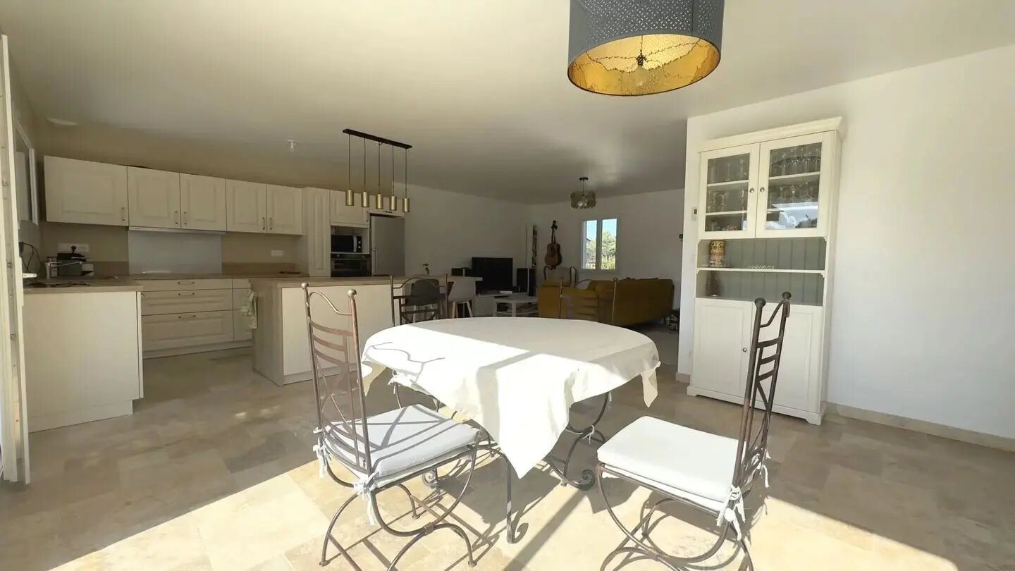 Maison à vendre, 114m², Saint-Cannat