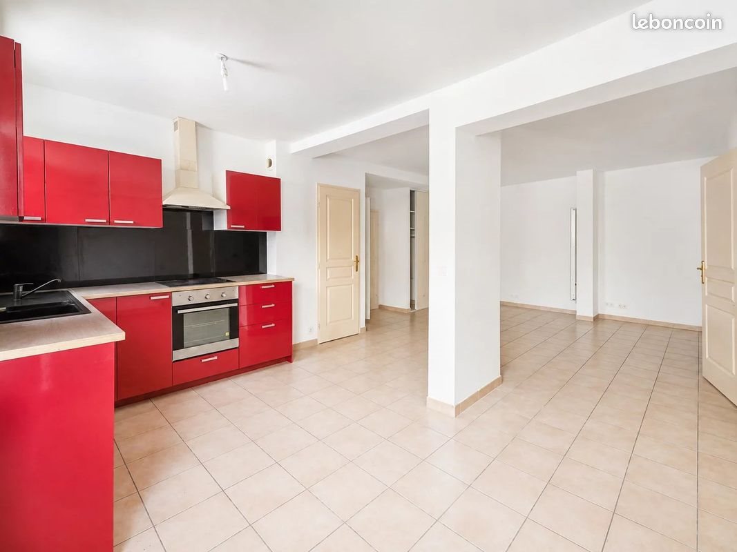 Appartement à vendre, 63m², Lambesc
