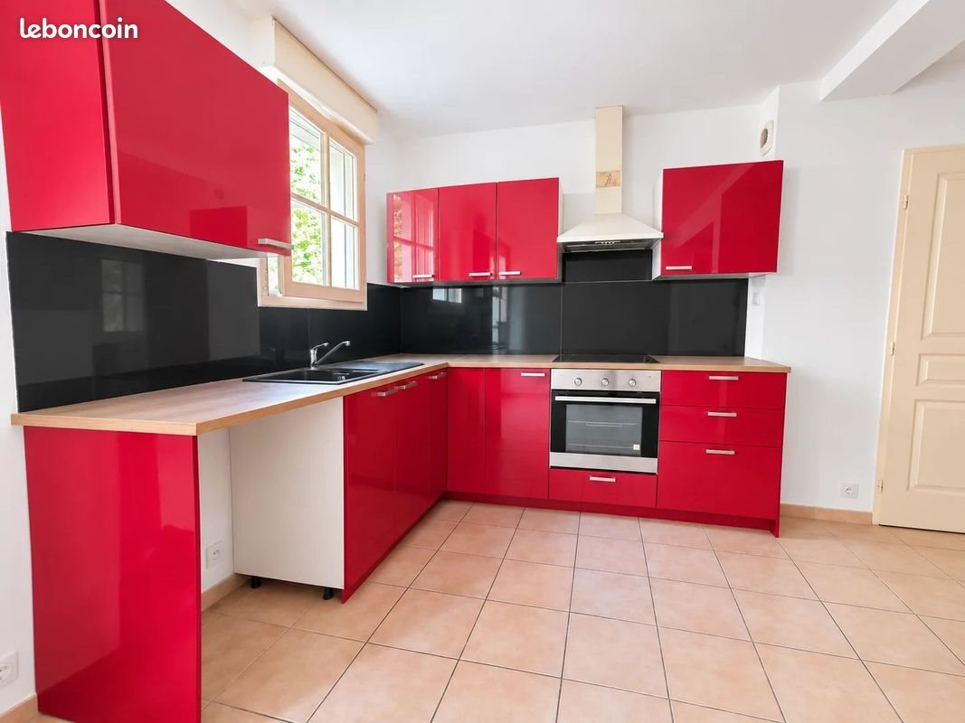 Appartement à vendre, 63m², Lambesc