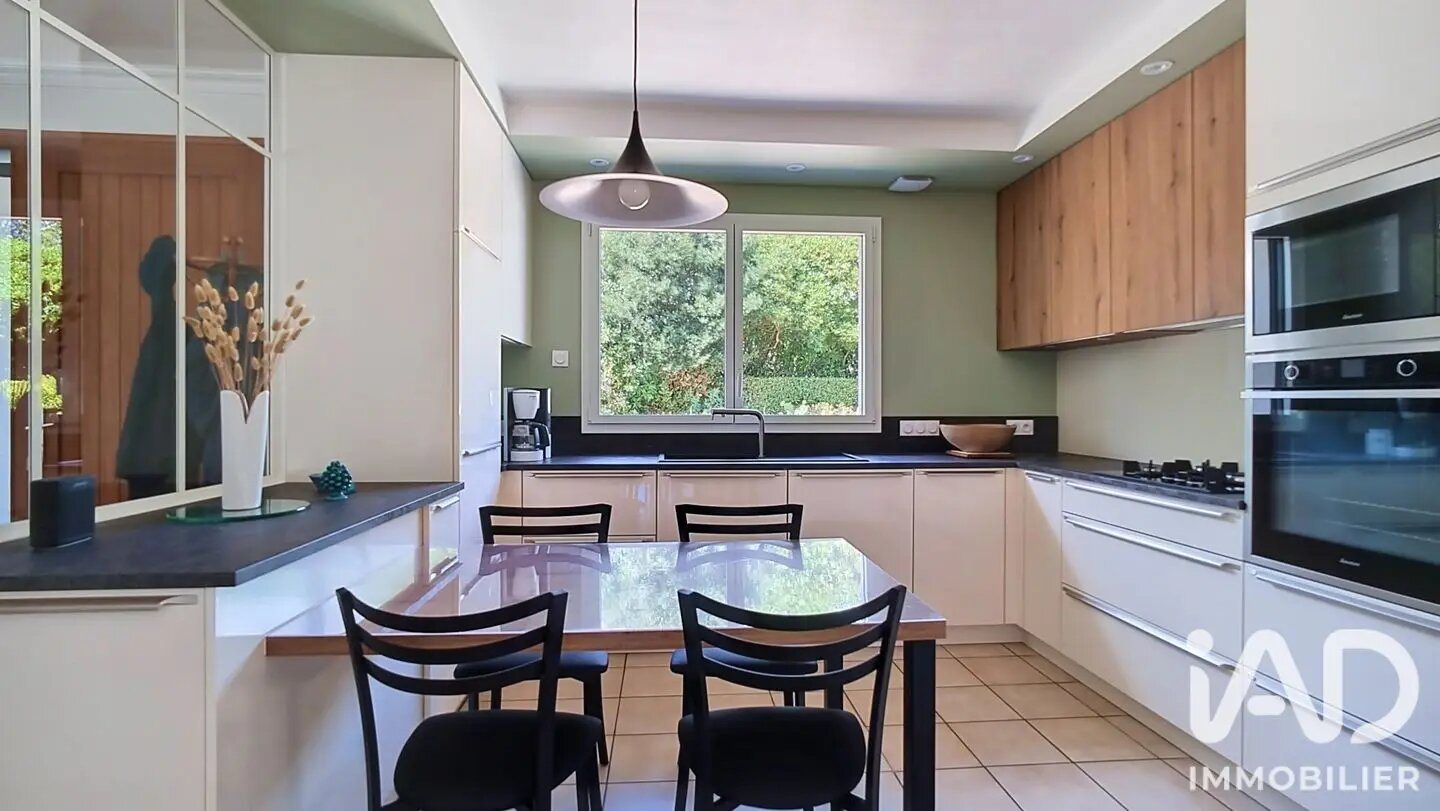 Maison à vendre, 123m², Peumérit