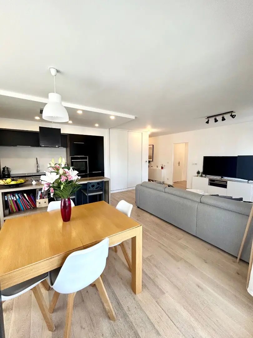 Appartement à louer, 74m², Colombes