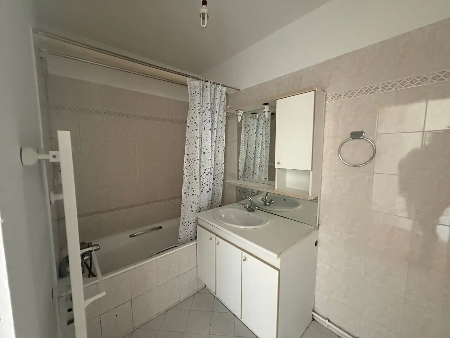 Appartement à louer, 46m², Colombes