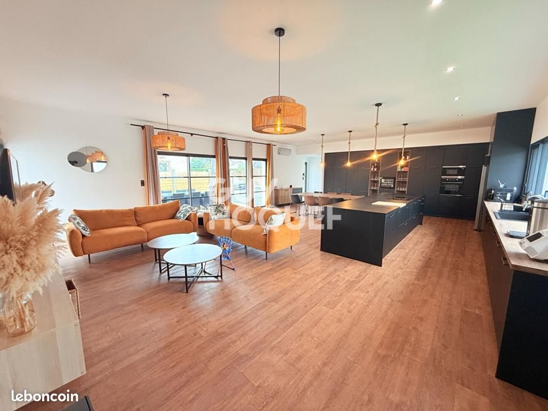 Maison à vendre, 187m², Mimizan