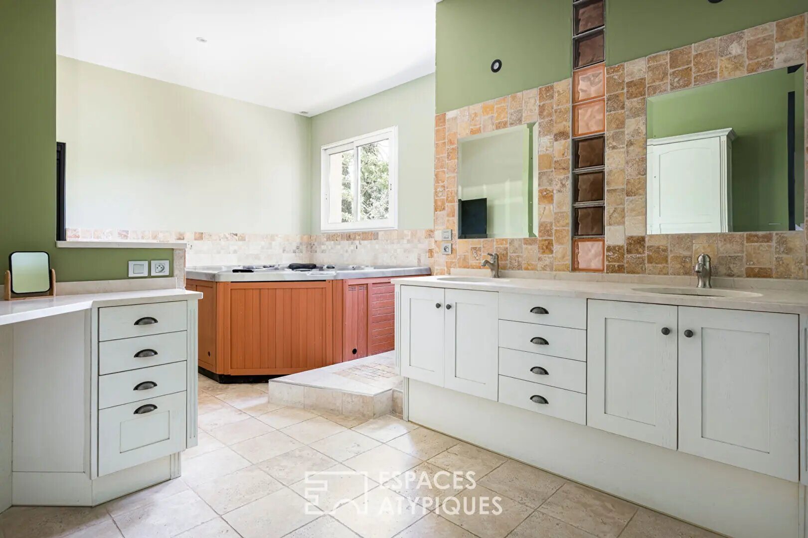 Maison à vendre, 300m², Labastide-Saint-Sernin