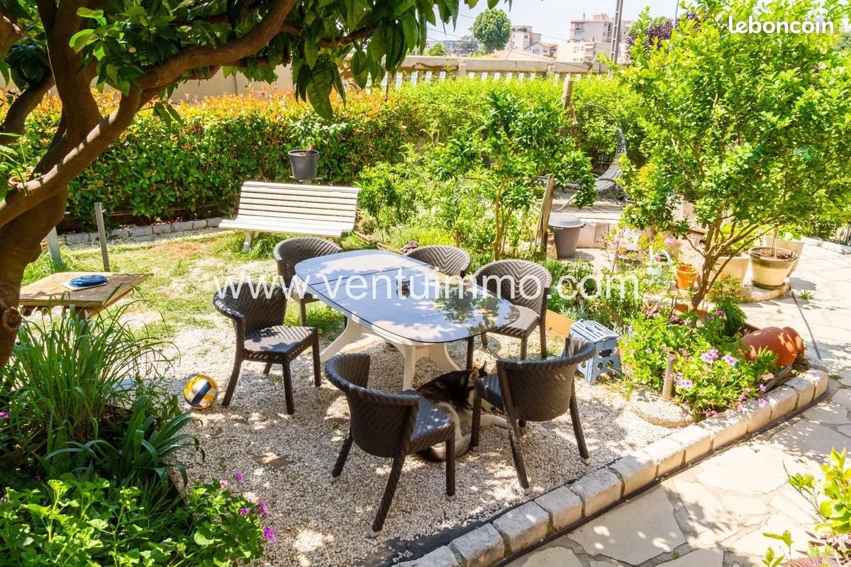 Maison à vendre, 217m², Cagnes-sur-Mer