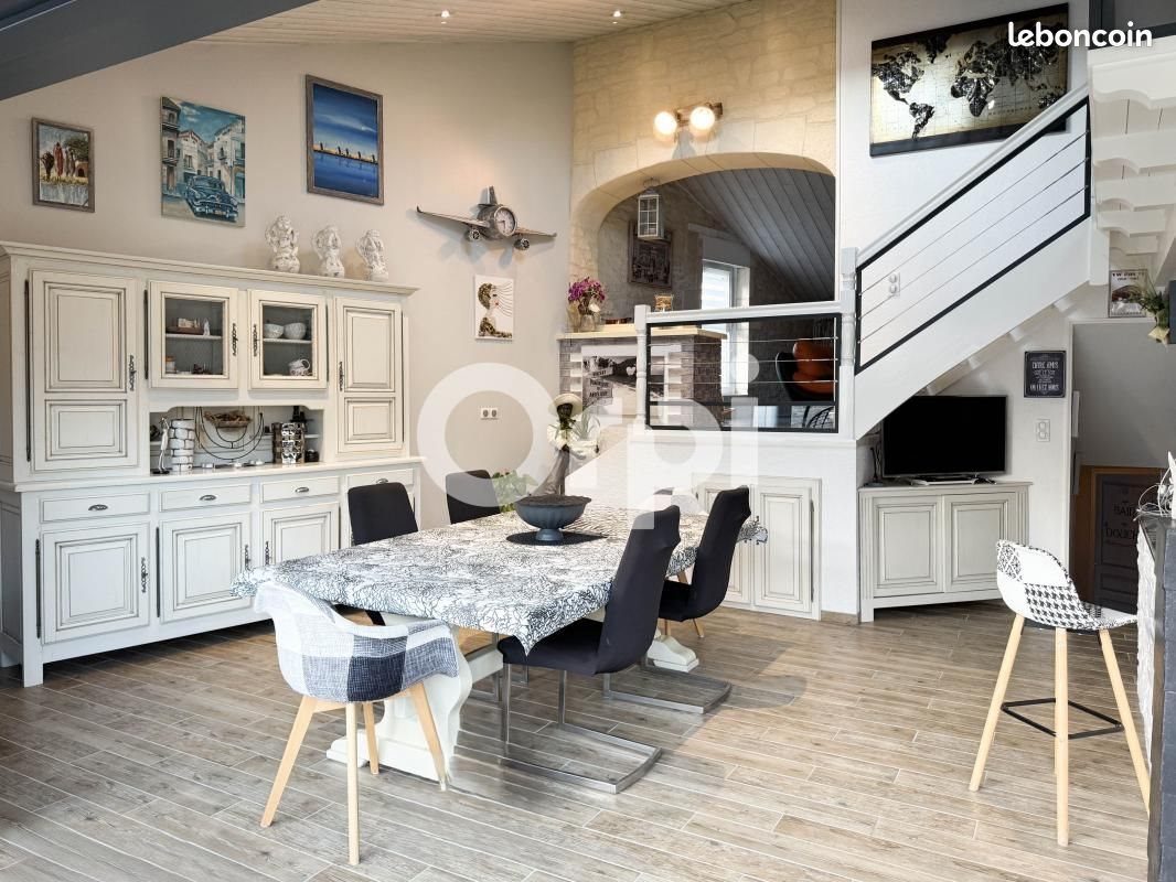 Maison à vendre, 125m², Genouillé