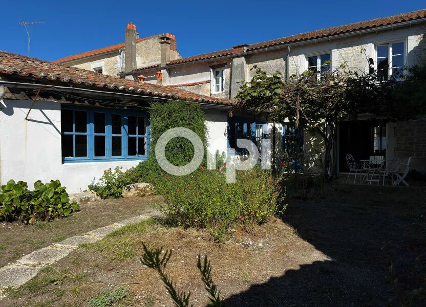 Maison à vendre, 171m², Thairé