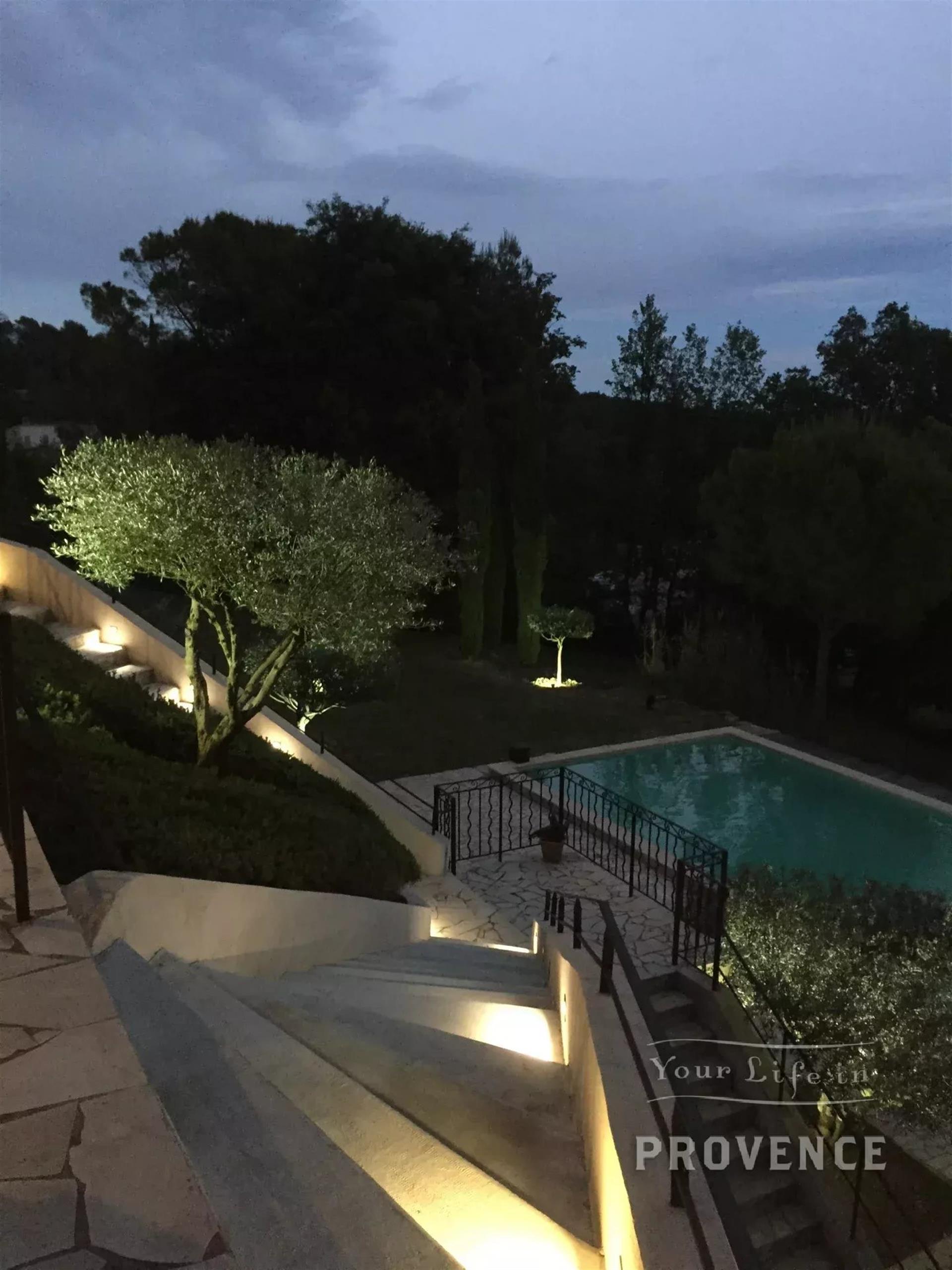 Maison à vendre, 296m², Lorgues