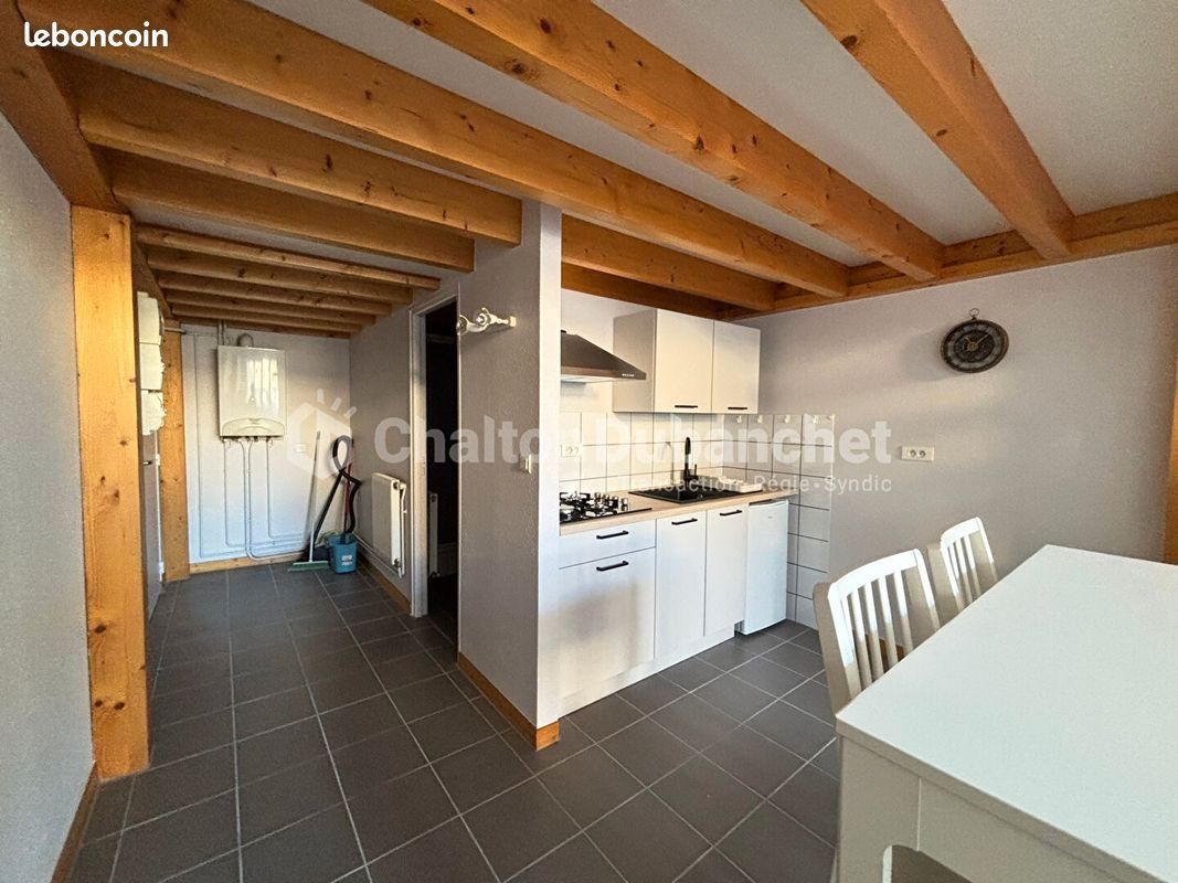 Appartement à louer, 32m², Roanne