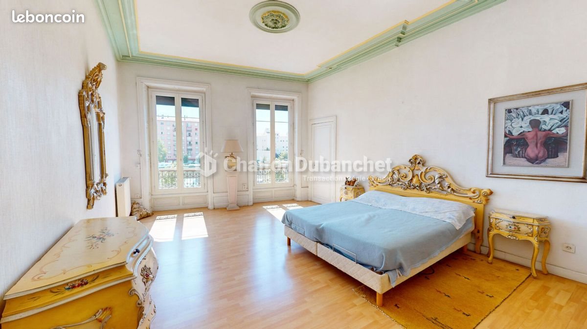 Appartement à vendre, 139m², Roanne