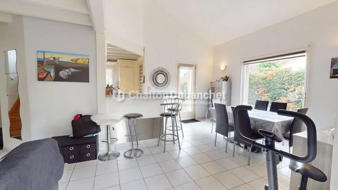 Maison à vendre, 119m², Saint-Alban-les-Eaux