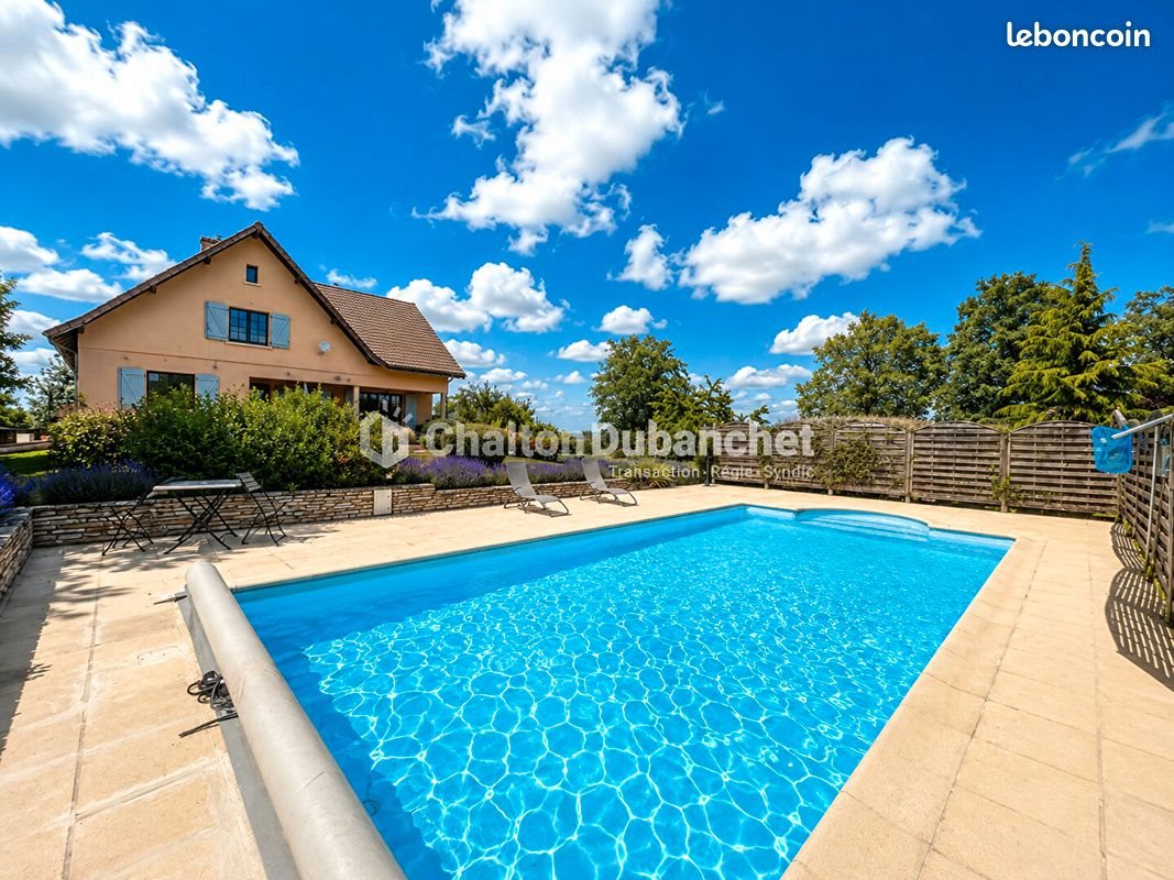 Maison à vendre, 330m², Montaiguët-en-Forez