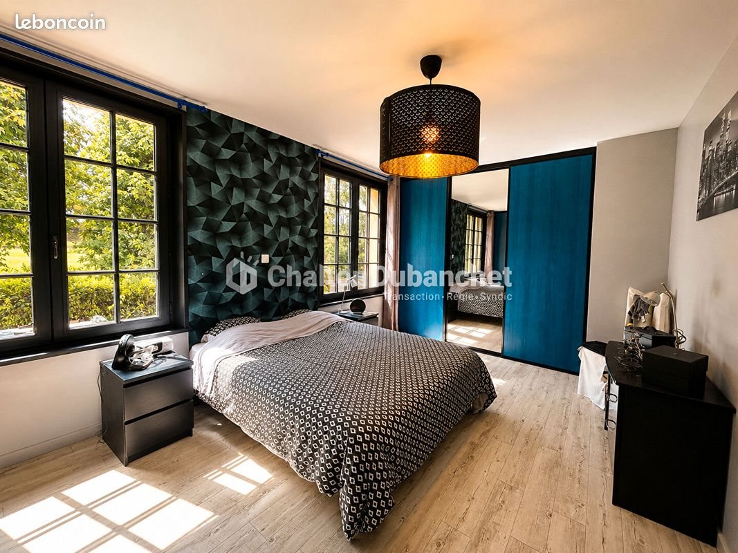 Maison à vendre, 330m², Montaiguët-en-Forez