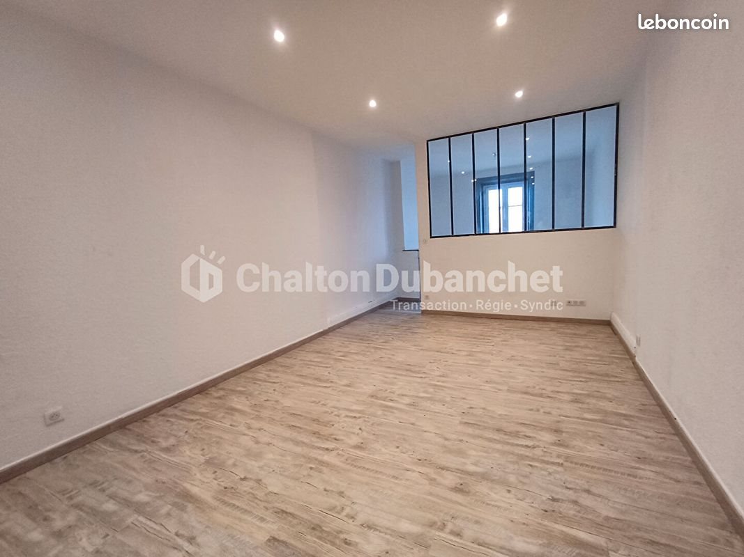 Appartement à louer, 40m², Le Coteau