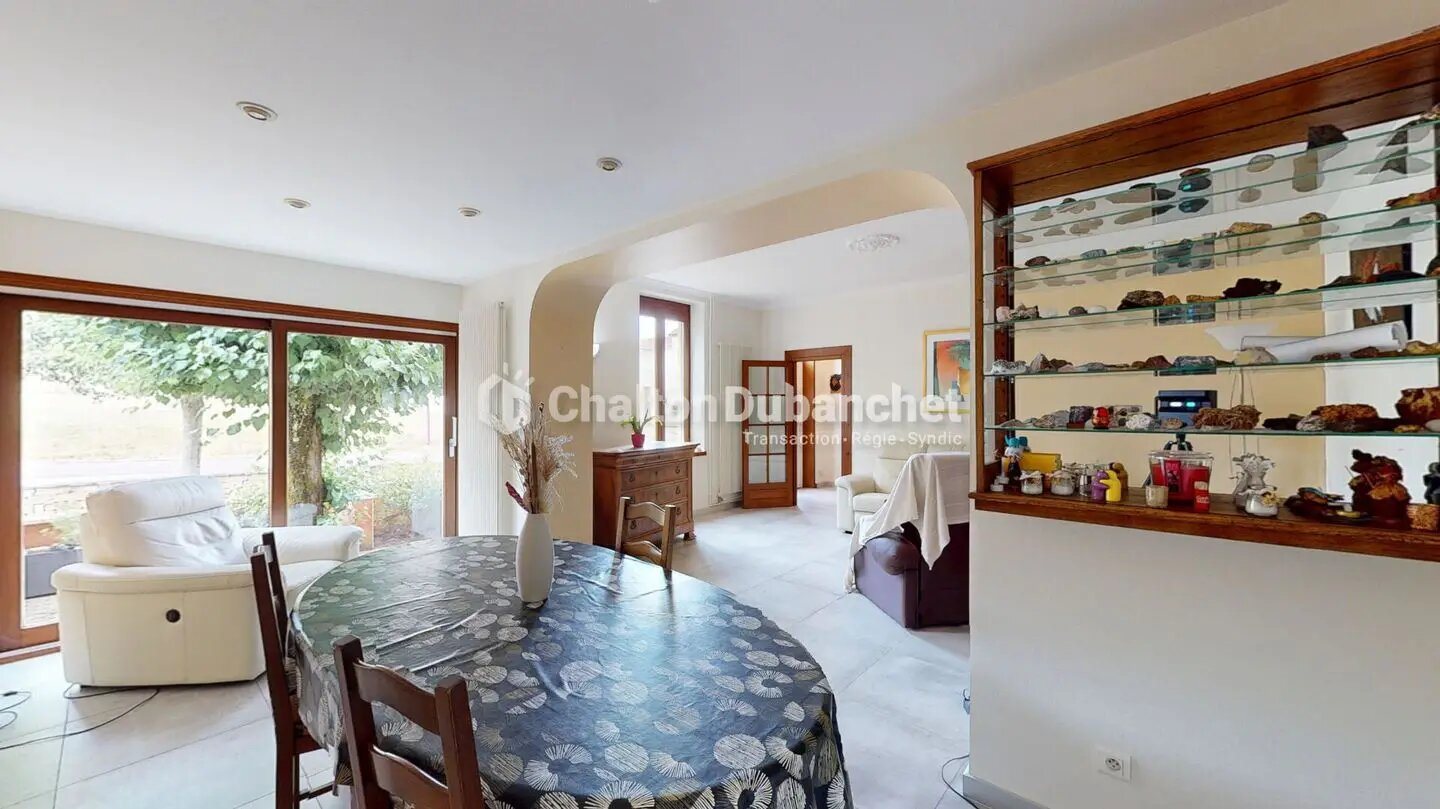 Maison à vendre, 175m², Saint-Denis-de-Cabanne